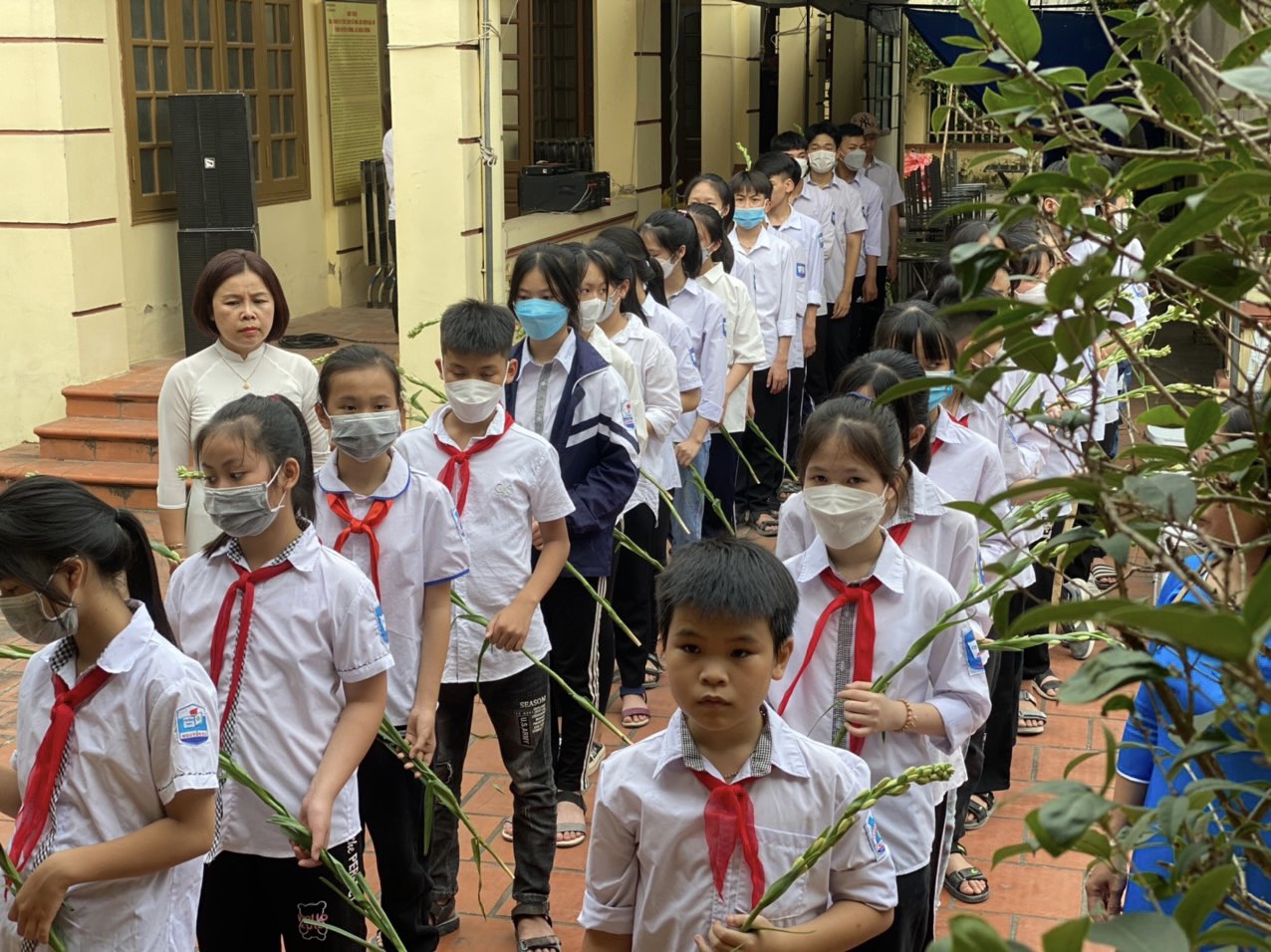 Hành trình về nguồn của Liên đội THCS Cao Dương